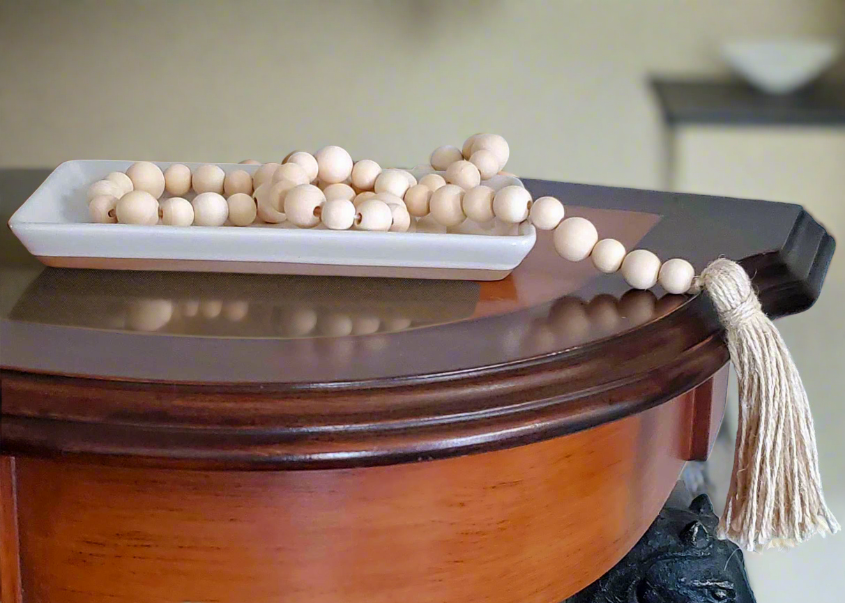 Shenandoah Breeze Candle - Natural Wooden Bead Garland for FREE!