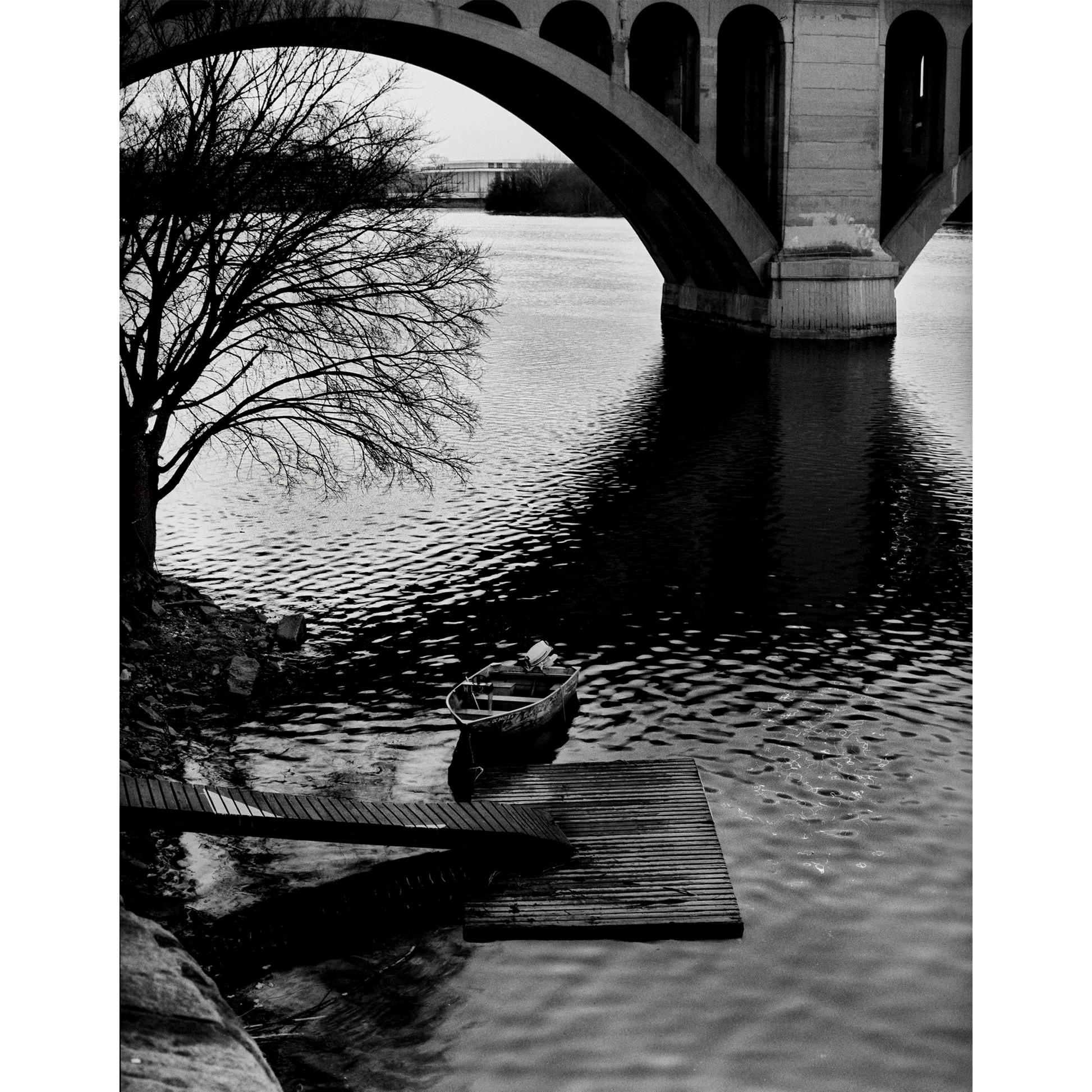 Lonely Boat - Wall Fine Art Photography - Unframed Wall Art Décor 1